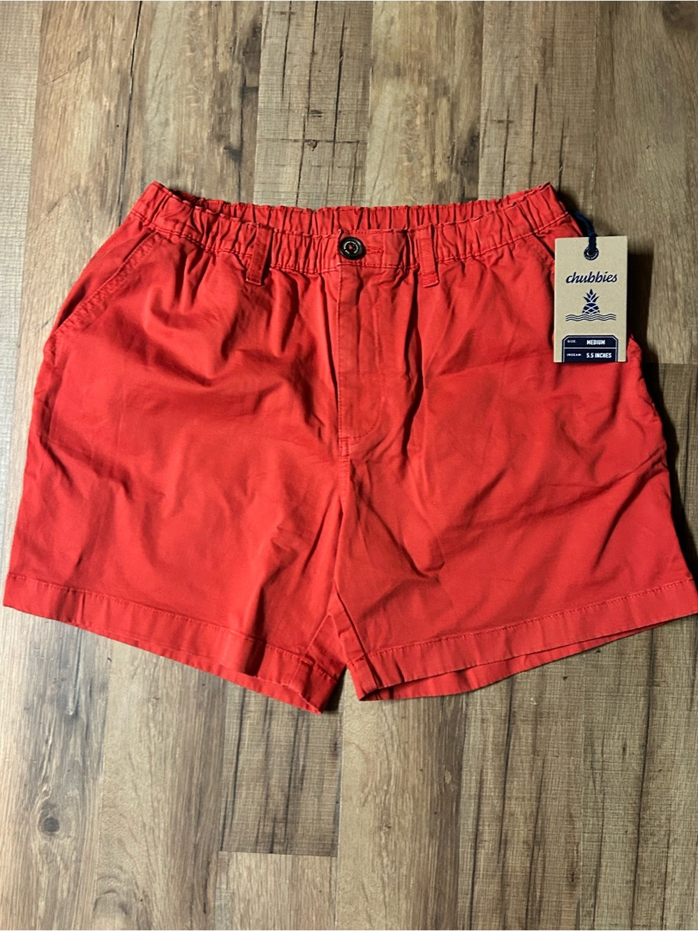 Chubbies Originals Stretch Twill Flat Front Shorts Cherry  Red 5.5in Pockets med